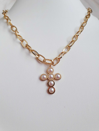 Naszyjnik krzyżyk perełki