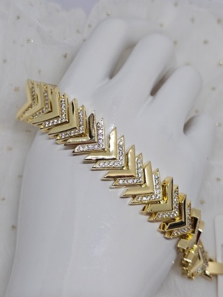 Bransoletka strzałki cyrkonia