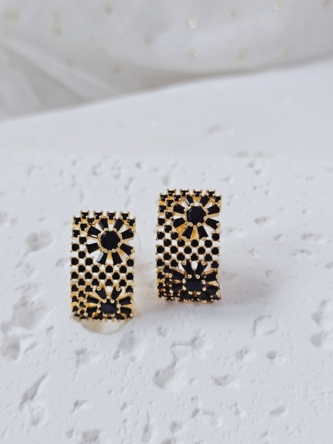 Kolczyki czarny kwiatek