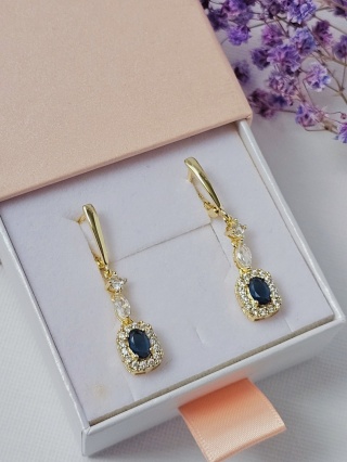 Kolczyki z szafirowym oczkiem