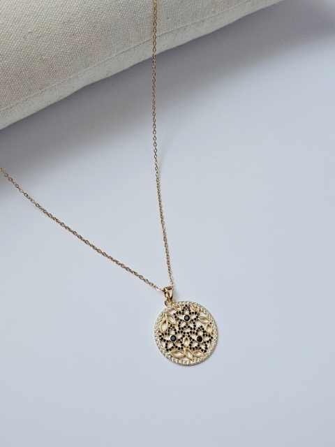 Naszyjnik kwiat czarna cyrkonia