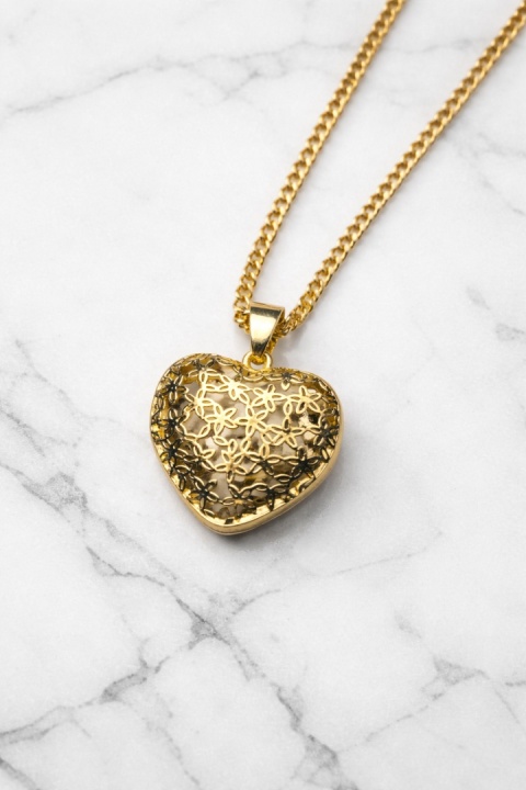 Naszyjnik serce ażurowe