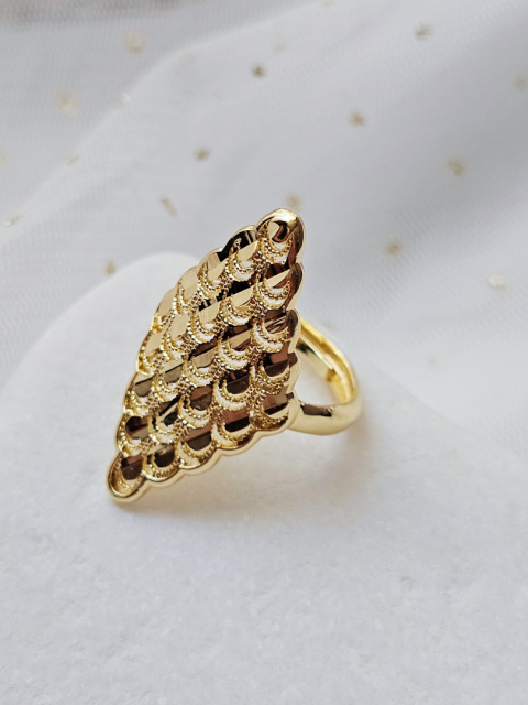 Pierścionek regulowany P7