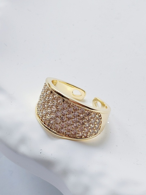 Pierścionek cyrkonia